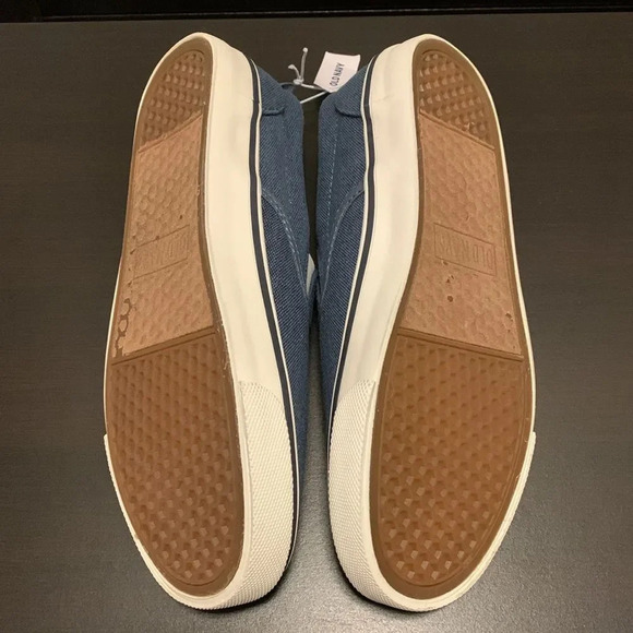 OLD NAVY Gender Neutral Slip-On Sneakers in‎ Chambray - Picture 3 of 4